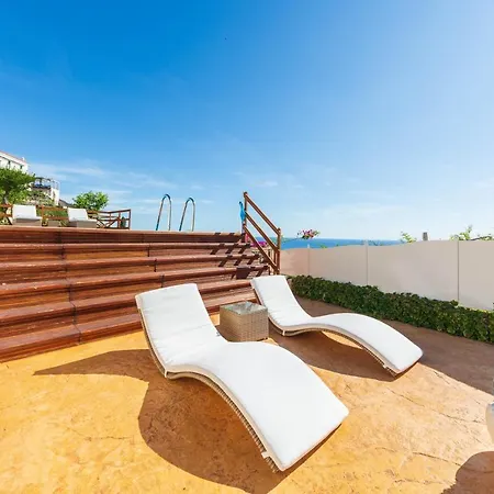 ヴィラ 4 Bedrooms With Sea View Private Pool And Jacuzzi At マイオーリ