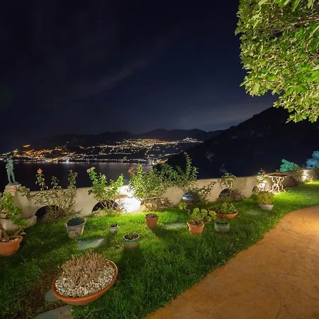 ヴィラ 4 Bedrooms With Sea View Private Pool And Jacuzzi At *