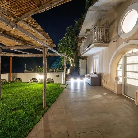 Villa 4 Bedrooms With Sea View Private Pool And Jacuzzi At Maiori