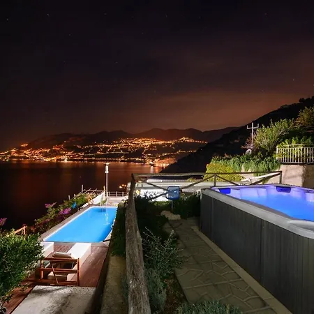4 Bedrooms With Sea View Private Pool And Jacuzzi At Villa